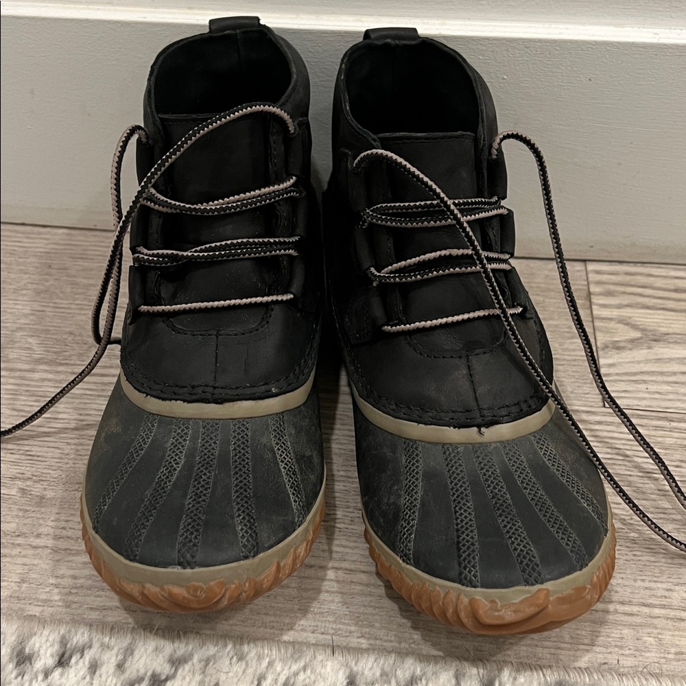Sorel Out & About Rain Boots - Picture 3 of 7